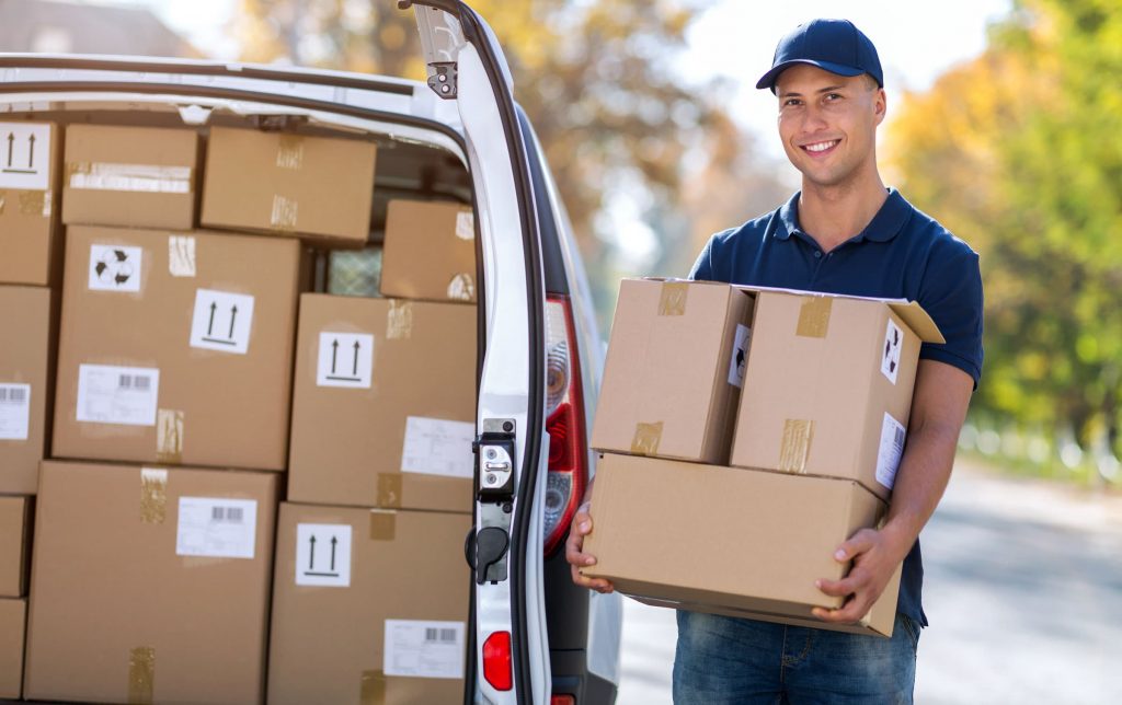 Pros and cons of last-mile delivery services